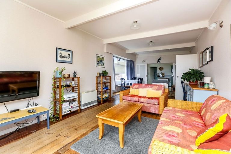 Photo of property in 44b Whiteley Street, Moturoa, New Plymouth, 4310