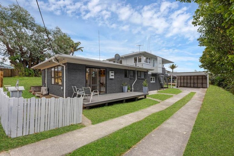 Photo of property in 1/10 Mildmay Road, Henderson, Auckland, 0610