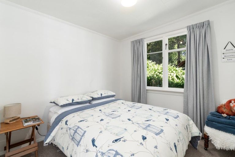 Photo of property in 10 Crescent Street, Purakaunui, Port Chalmers, 9081
