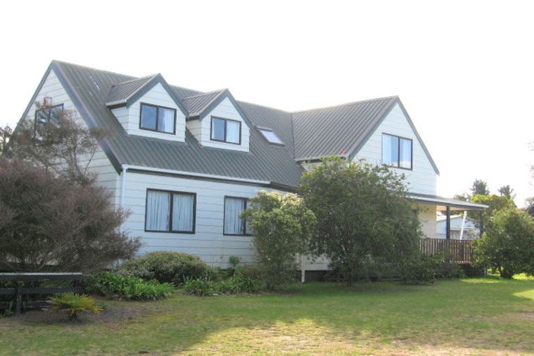 Photo of property in 10 Bagnall Place, Pauanui, Hikuai, 3579