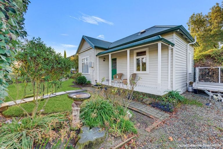 Photo of property in 31 Main Road, Pleasant Point, 7903