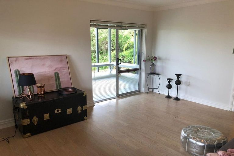 Photo of property in 25 Brigantine Drive, Beach Haven, Auckland, 0626