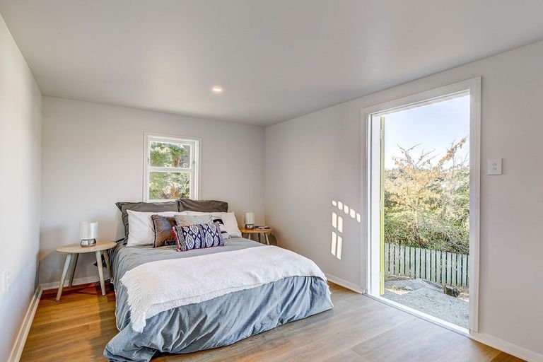 Photo of property in 33 Maher Place, Ranui, Porirua, 5024