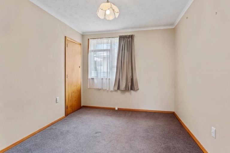 Photo of property in 41 Denise Crescent, Hornby, Christchurch, 8042