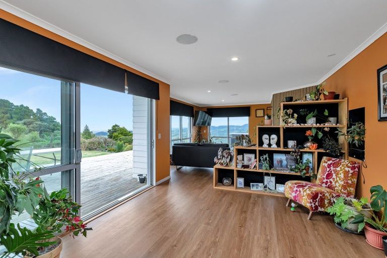 Photo of property in 93 Palmer Road, Waipu, 0582