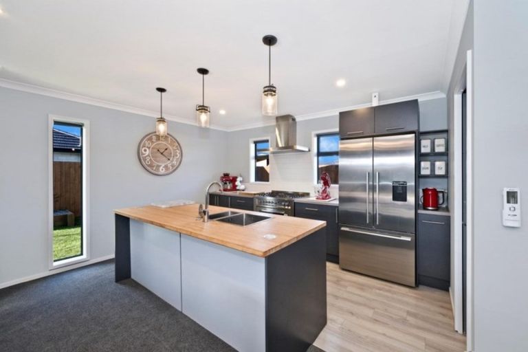 Photo of property in 98 Strauss Drive, Rolleston, 7614