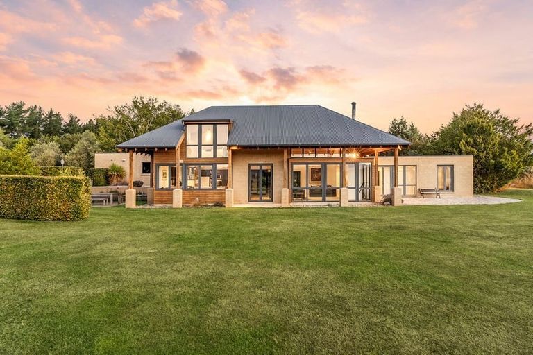 Photo of property in 475 Wanaka-luggate Highway, Wanaka, 9382