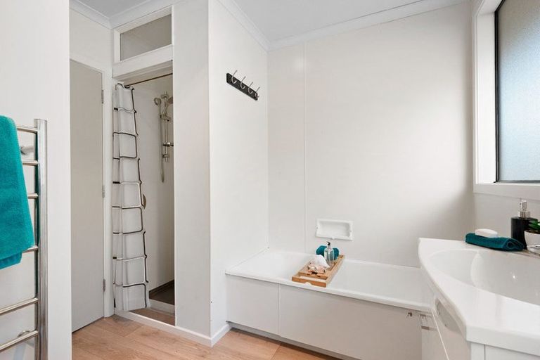 Photo of property in 107 Cliffs Road, Saint Clair, Dunedin, 9012