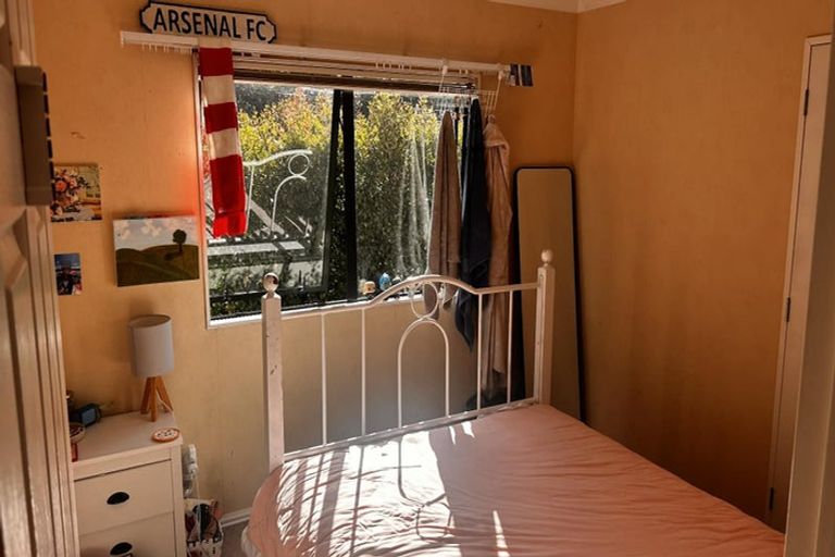 Photo of property in 28 Langana Avenue, Browns Bay, Auckland, 0630