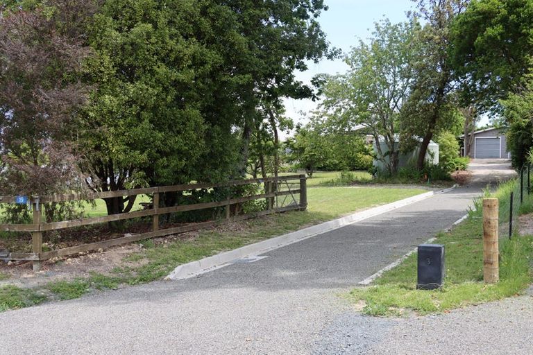 Photo of property in 19 Goddard Road, Tasman, Upper Moutere, 7173