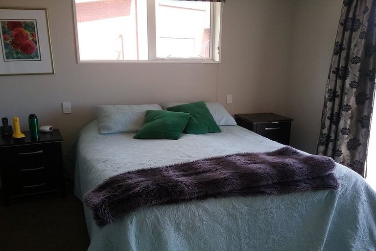 Photo of property in 6 Belleview Terrace, Mount Pleasant, Christchurch, 8081