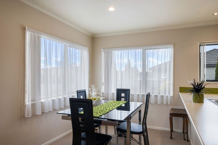 Photo of property in 172a Bartholomew Road, Levin, 5510