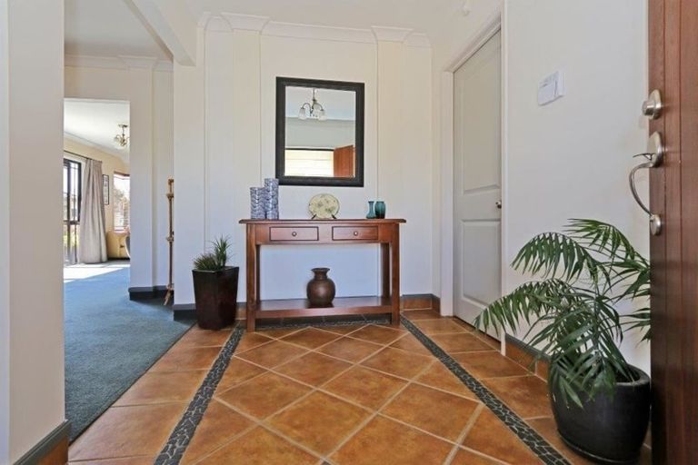 Photo of property in 58 Palmbrook Avenue, Havelock North, 4130