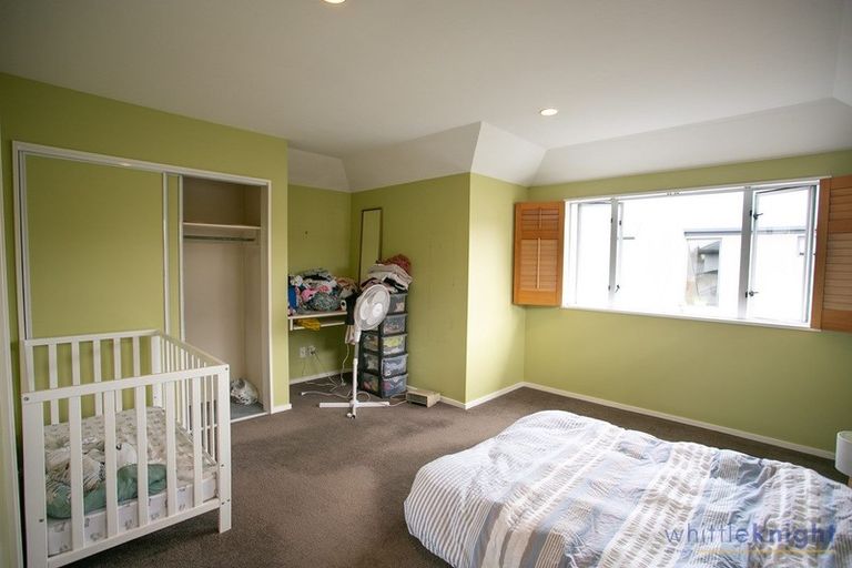 Photo of property in 2/138 Memorial Avenue, Burnside, Christchurch, 8053