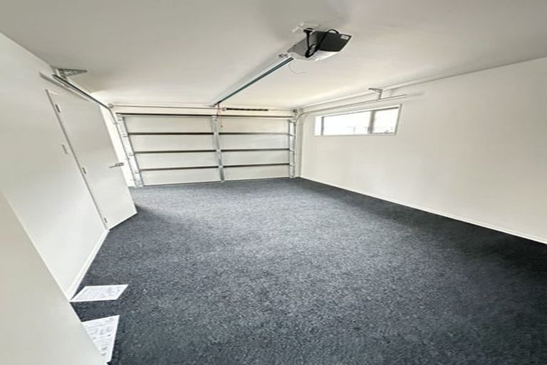 Photo of property in 73 Tahuhu Road, Mount Wellington, Auckland, 1062