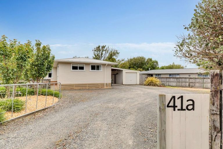 Photo of property in 41a Avenue Road, Foxton, 4814