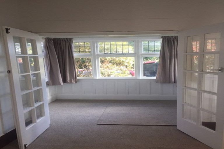 Photo of property in 44 Garreg Road, Bryndwr, Christchurch, 8052