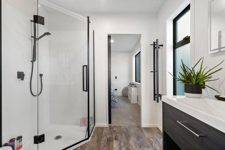 Photo of property in 59 Stratford Drive, Mount Pisa, Cromwell, 9383