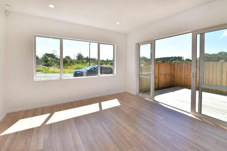 Photo of property in 29 Johns Creek Crescent, Silverdale, 0932