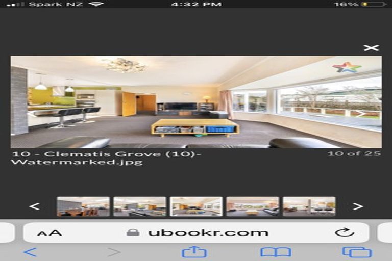 Photo of property in 10 Clematis Grove, Maungaraki, Lower Hutt, 5010