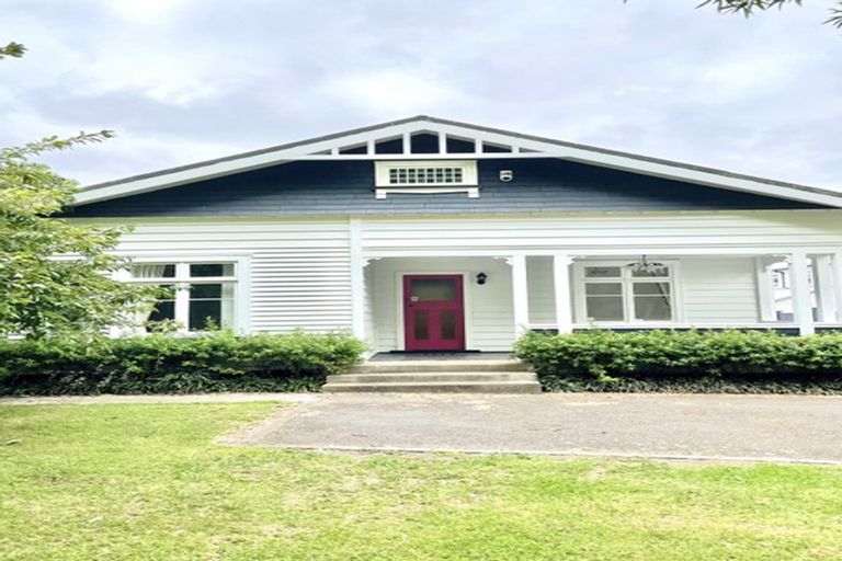 Photo of property in 57 Beach Road, Pahurehure, Papakura, 2113
