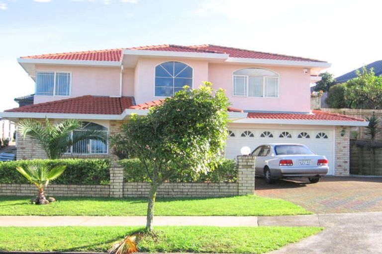 Photo of property in 45 Ransom Smyth Drive, Goodwood Heights, Auckland, 2105