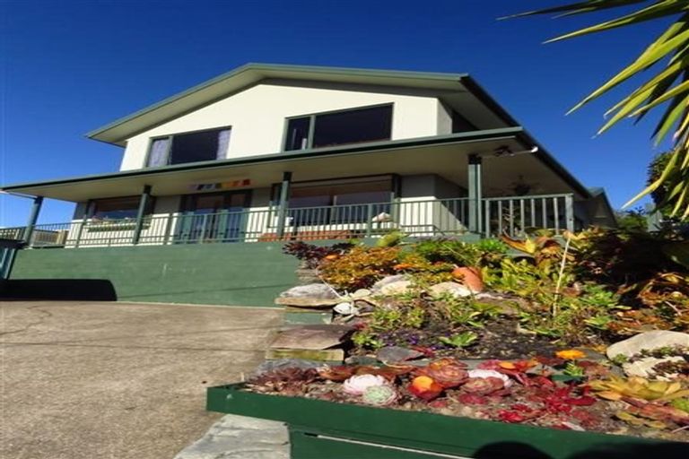 Photo of property in 24 Matipo Terrace, Toi Toi, Nelson, 7010