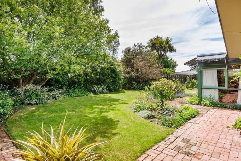 Photo of property in 110a Linton Street, West End, Palmerston North, 4410