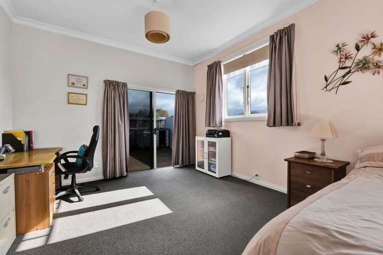 Photo of property in 401 Waihi Road, Normanby, Hawera, 4614