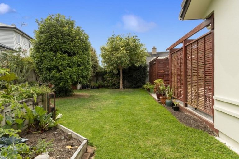 Photo of property in 11 Bodiam Place, Bethlehem, Tauranga, 3110