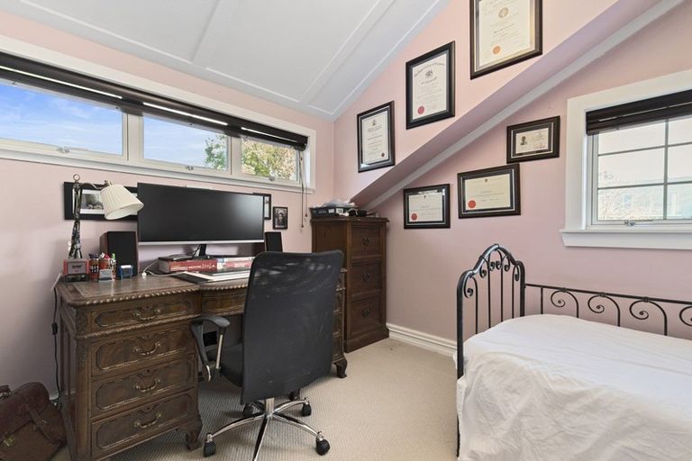 Photo of property in 1 Fow Street, Hamilton Central, Hamilton, 3204