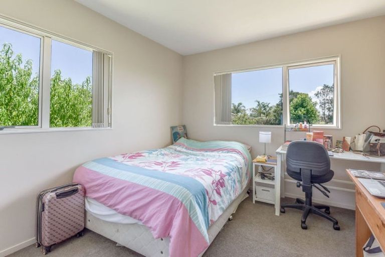 Photo of property in 37 Te Pua School Road, Helensville, 0875