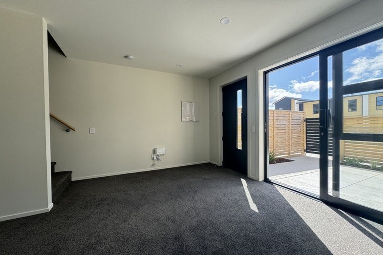 Photo of property in 1 Te Ara O Papatahi, Wainuiomata, Lower Hutt, 5014