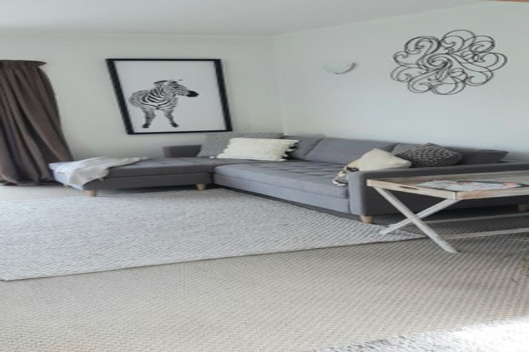 Photo of property in 73 Alexander Avenue, Torbay, Auckland, 0630