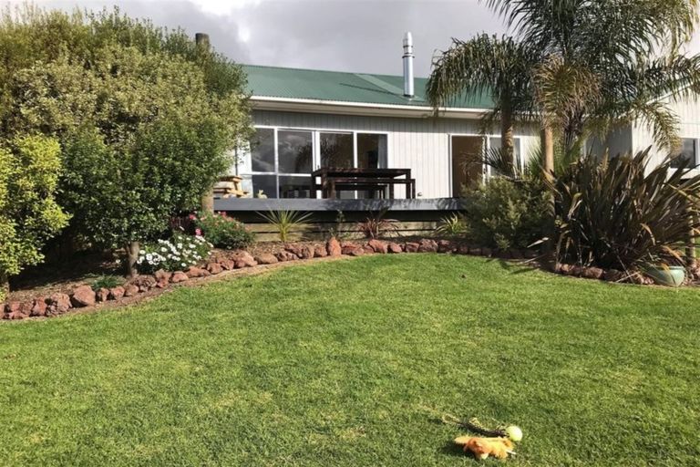Photo of property in 475 Tauraroa Road, Mangapai, Whangarei, 0178