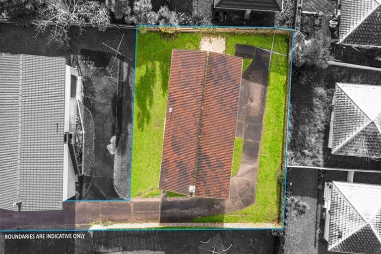 Photo of property in 2/46 Solar Road, Glen Eden, Auckland, 0602