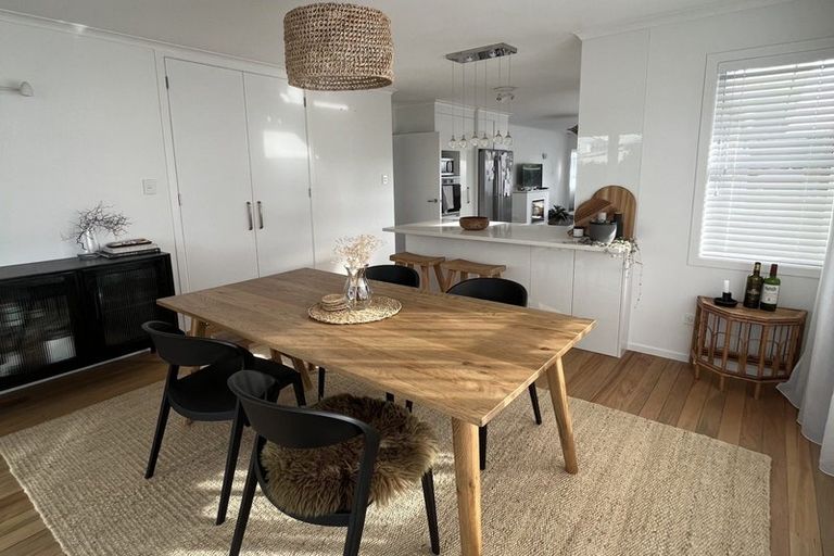 Photo of property in 67 Record Street, Fitzroy, New Plymouth, 4312