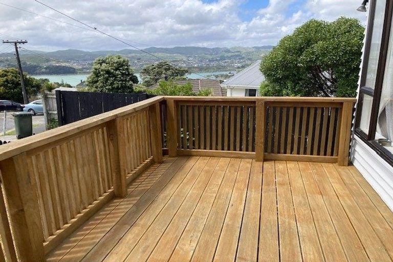 Photo of property in 25 Hiwi Crescent, Titahi Bay, Porirua, 5022