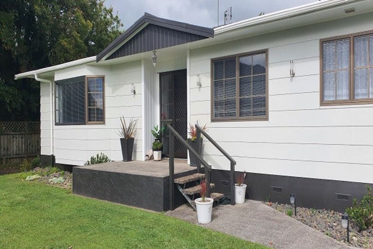 Photo of property in 15 Grace Avenue, Te Aroha, 3320