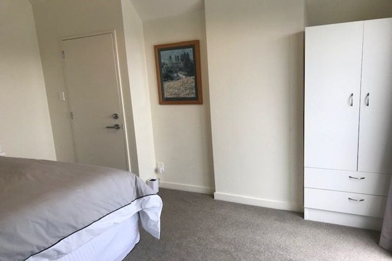 Photo of property in 1/122 Office Road, Merivale, Christchurch, 8014