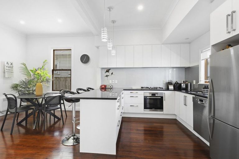 Photo of property in 25 Salek Street, Kilbirnie, Wellington, 6022