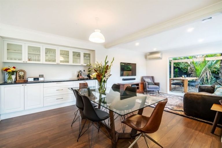 Photo of property in 116 Roseberry Avenue, Birkenhead, Auckland, 0626