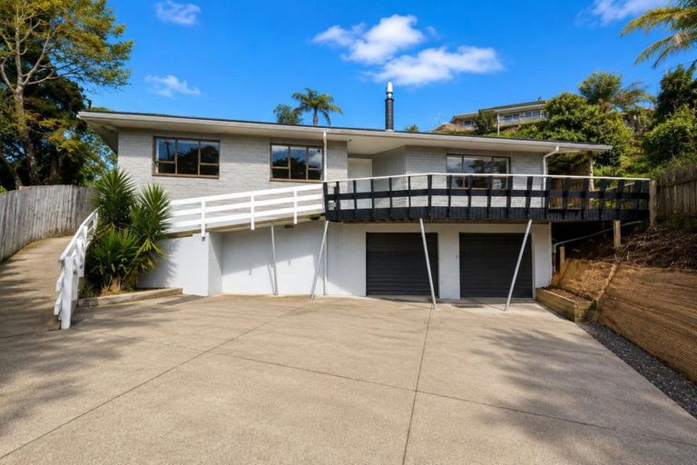 Photo of property in 22 Frankley Road, Westown, New Plymouth, 4310