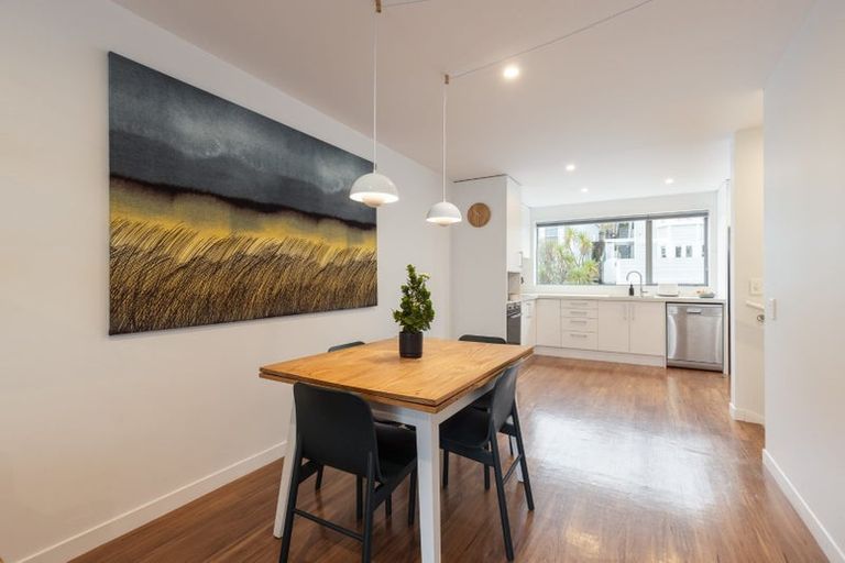 Photo of property in 6/24 Princess Terrace, Newtown, Wellington, 6021