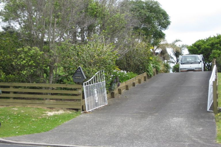 Photo of property in 1246 Whangaparaoa Road, Gulf Harbour, Whangaparaoa, 0930