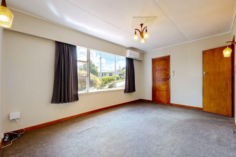 Photo of property in 134 Brunton Crescent, Thames, 3500