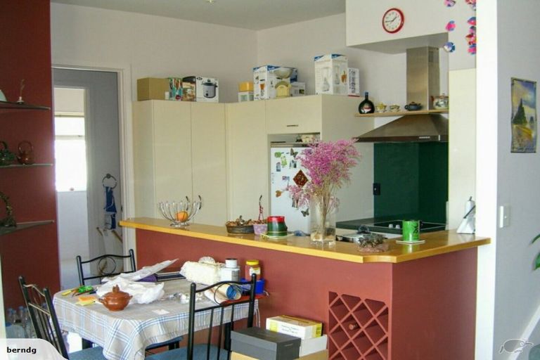 Photo of property in De Vere Apartments, 1/23 Tennyson Street, Te Aro, Wellington, 6011