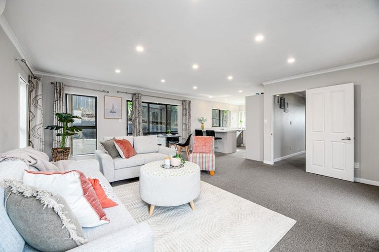 Photo of property in 4b Virginia Street, Henderson, Auckland, 0612