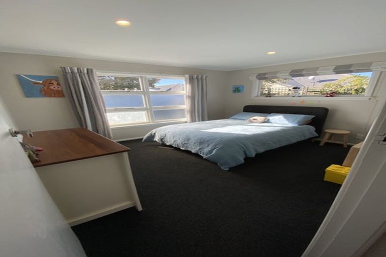 Photo of property in 145 Wairakei Road, Bryndwr, Christchurch, 8053