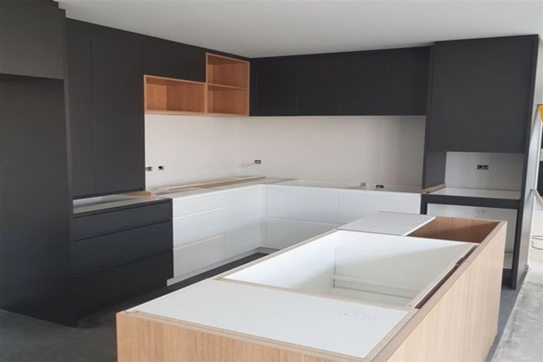 Photo of property in 41 Nobilo Road, Kumeu, 0810